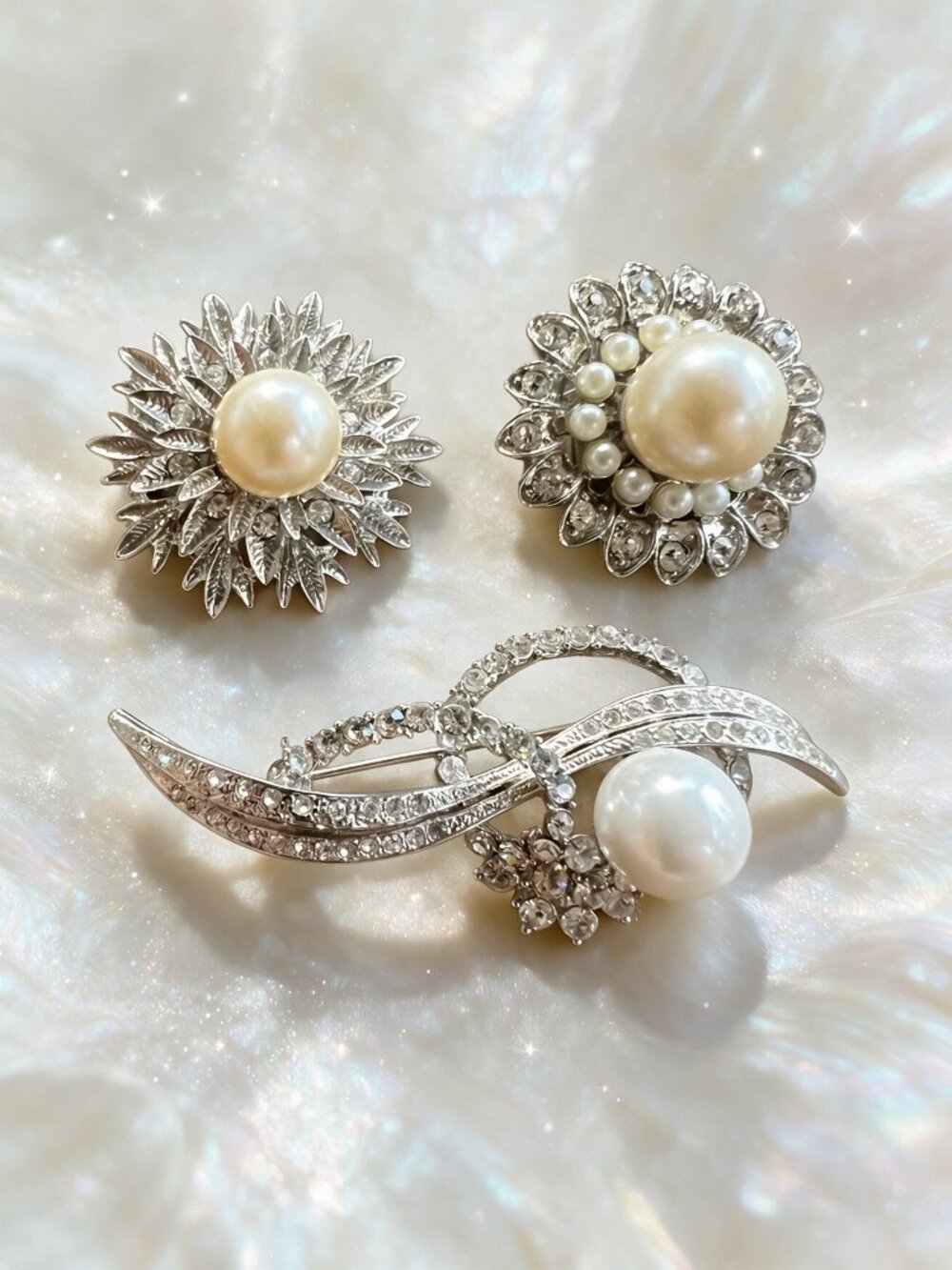 Vintage Silver-Tone Faux Pearl & Crystal Brooch Set – 3 Piece Bundle